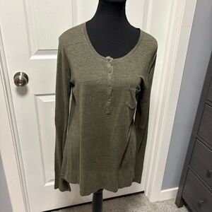 Rails Button Up Top